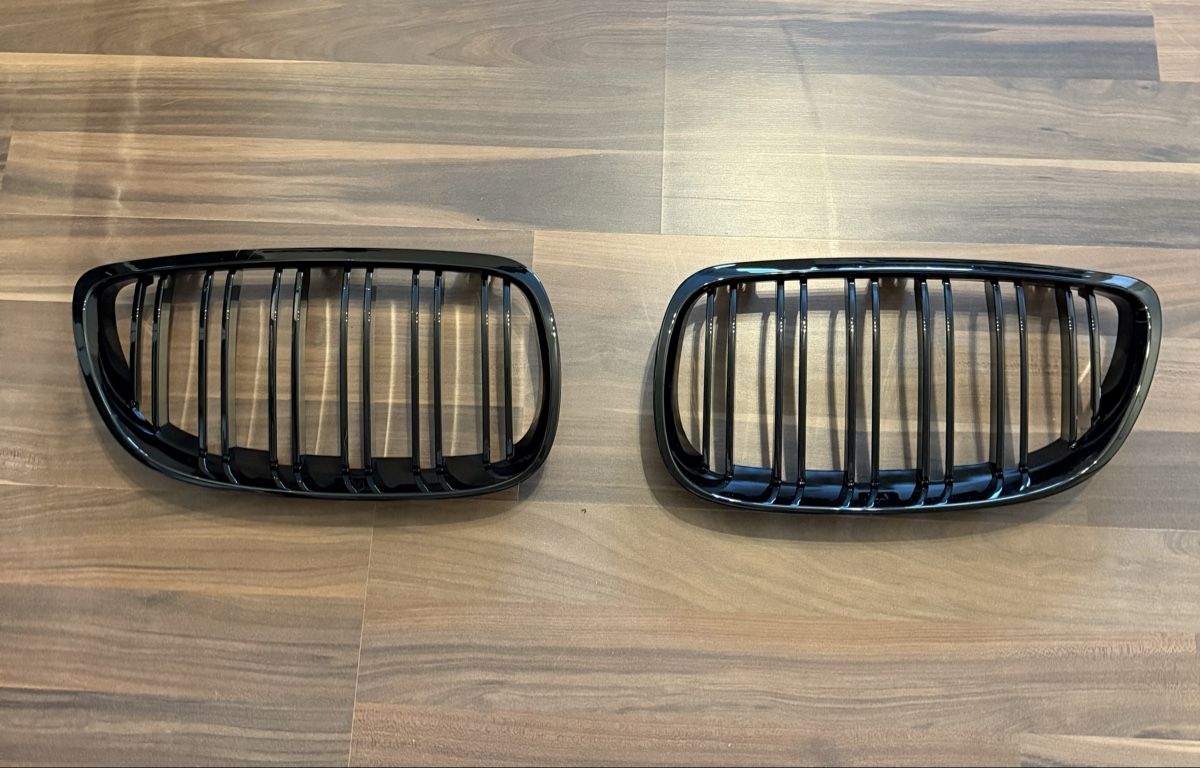 BMW Tutti pezzi di ricambio auto: BMW E90 Nieren – Nuovo (secondo la descrizione) da Neuheim venduto da usz_8305a 1