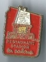 Placchette & Badge: Restaurant Stadion PIN – Usato da Zürich venduto da t24_de