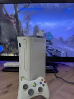 Xbox 360 60GB mit Controller