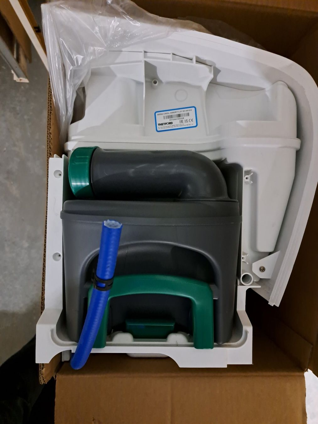 Thetford WC: Cassettentoilette C503 L links – Neu (gemäss Beschreibung) aus Emmen von CZ6032
