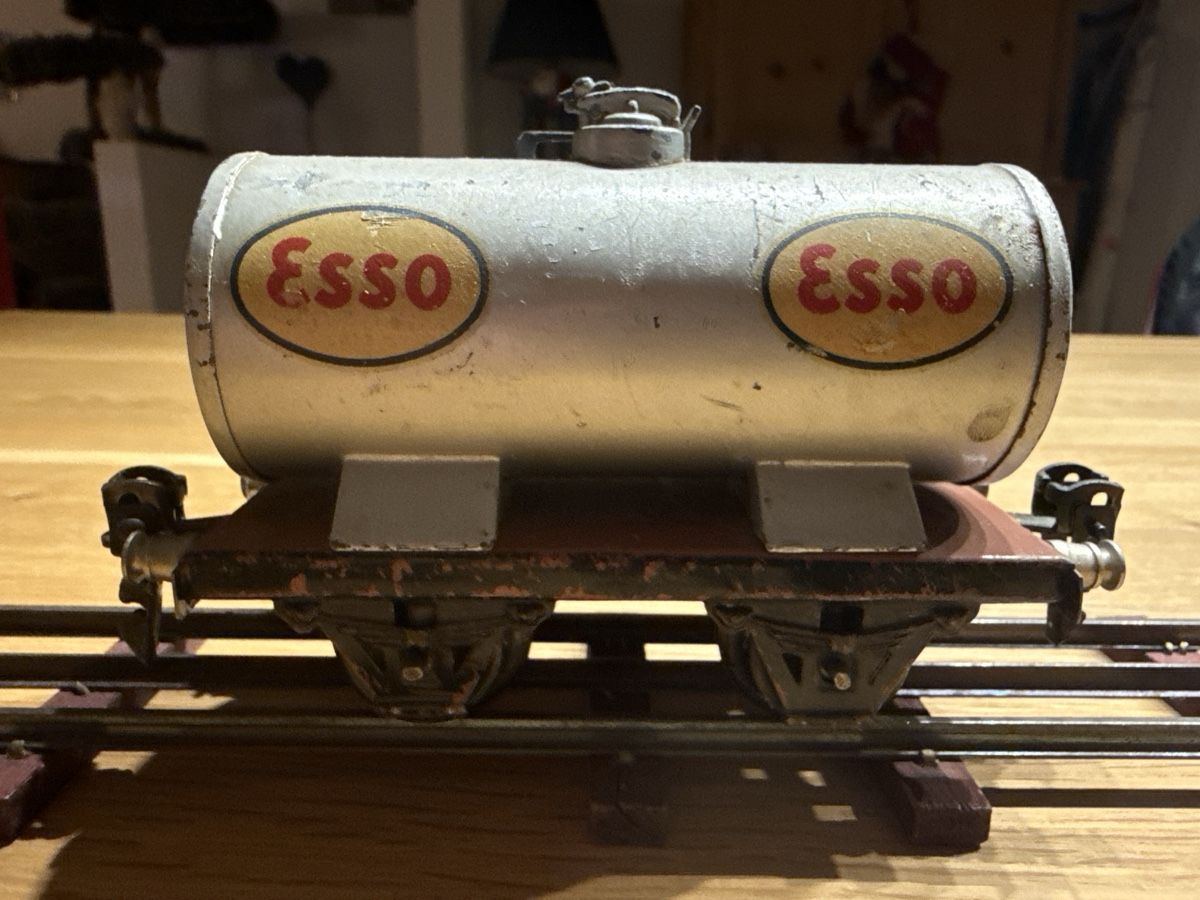 Modellini di ferrovie: Kesselwagen Spur 0 – Usato da Münsingen venduto da Sim2977 1