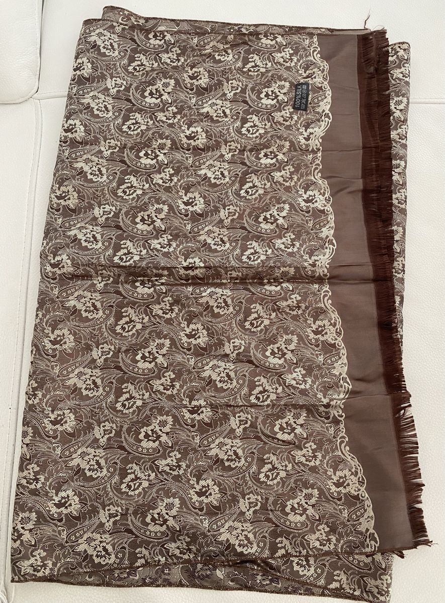 Foulard & Sciarpe: Seiden Schal 🌸 – Usato da Opfikon venduto da Luis144 1