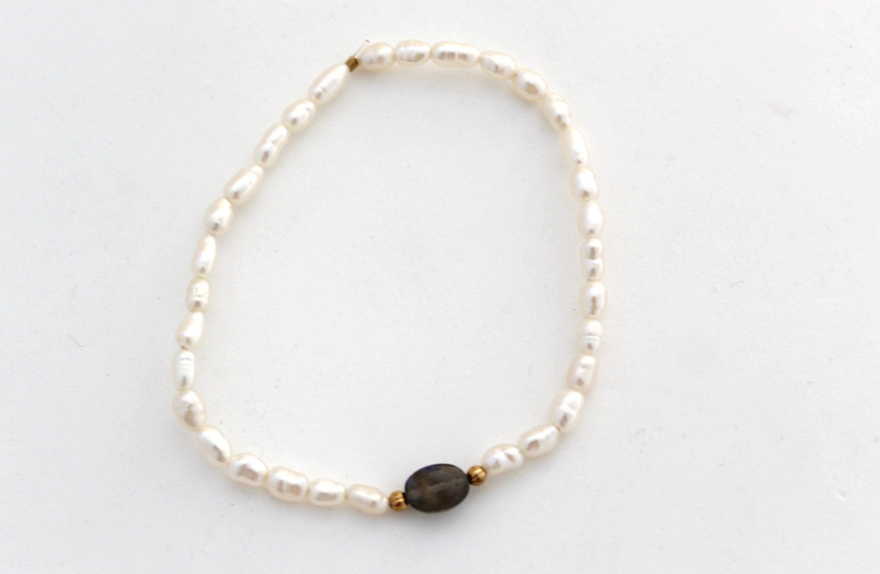 Armbänder & -reifen: Reisperlen Armband handmade, Labradorit Stein elastisch Neu – Neu (gemäss Beschreibung) aus Goldach von byBigo 1