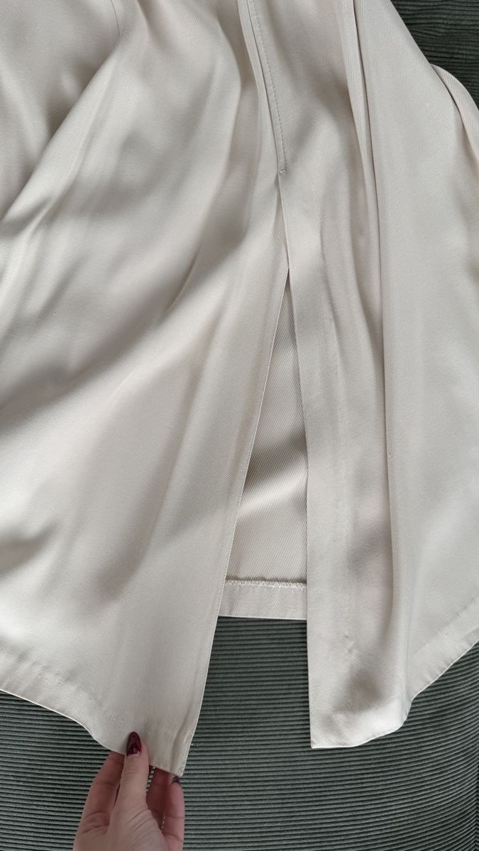 Massimo Dutti Gonne: Massimo Dutti Skirt, Beige Colour, Size 38 – Usato da zug venduto da Inaar 4