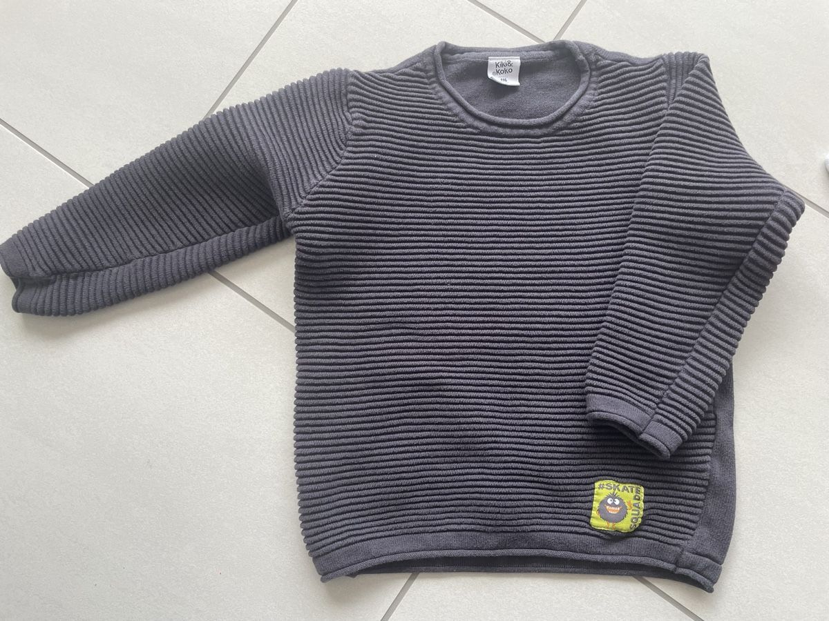 Lotti & Set di vestiti: Kleiderpaket 110/116 Jungs – Usato da Rüti ZH venduto da kar_xx9l 3
