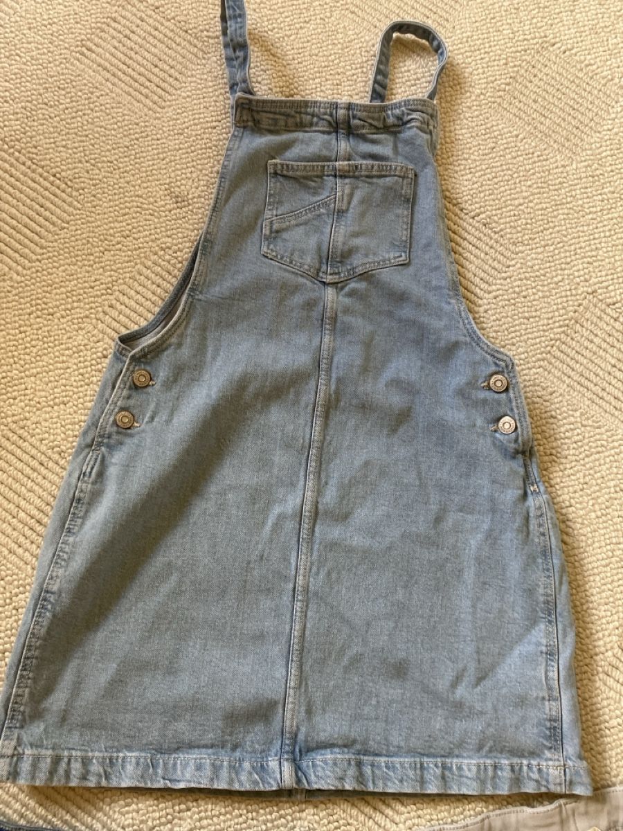 H&M Lotti & Set di vestiti: Jeans Kleid & Shorts Set gr 152 – Usato da Weissbad venduto da Praxedis_P51 1