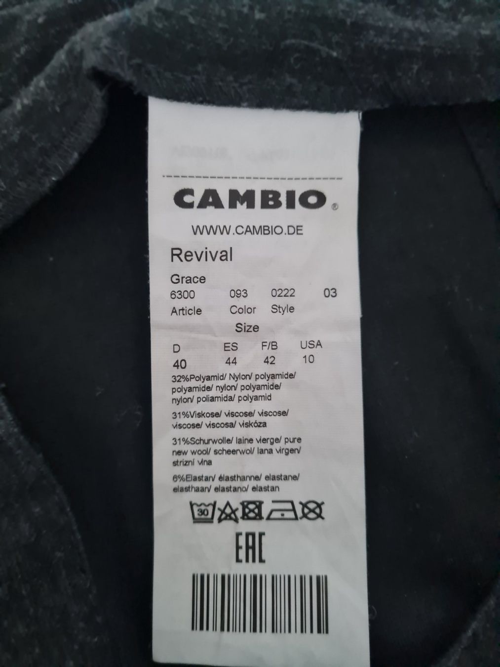 Cambio Pantaloni: Cambio Hose – Usato da Schaffhausen venduto da Catboot01 4