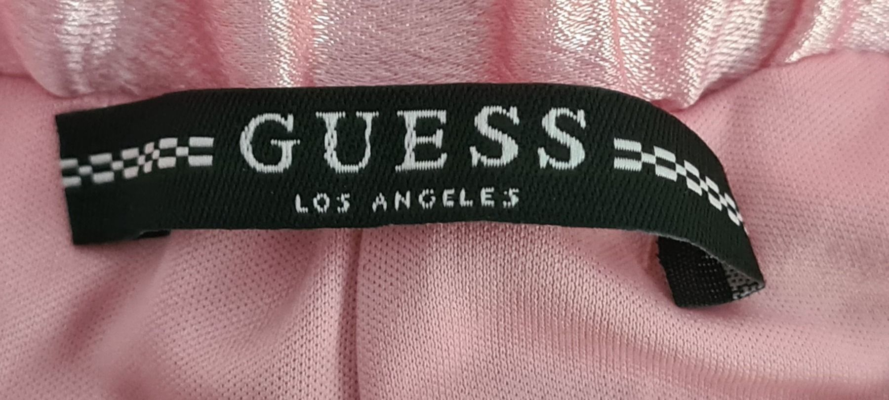 Guess Pantaloni: Guess Paillettes Shorts – Usato da Allschwil venduto da Virgo 6