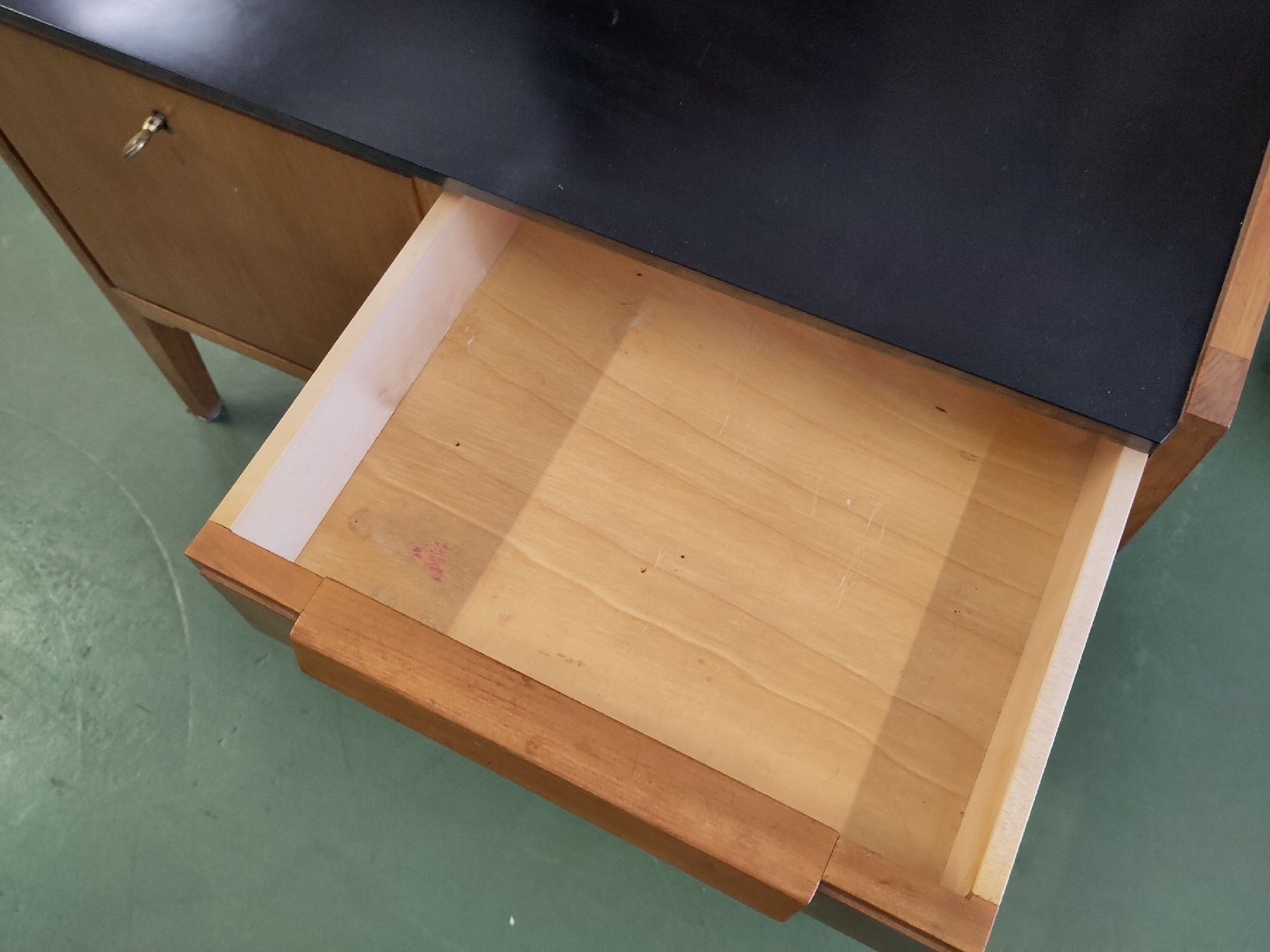 Cassettiere: Designklassiker Kommode mit Schubladen  – Usato da Pratteln venduto da Cartonsducoeur_bl 4