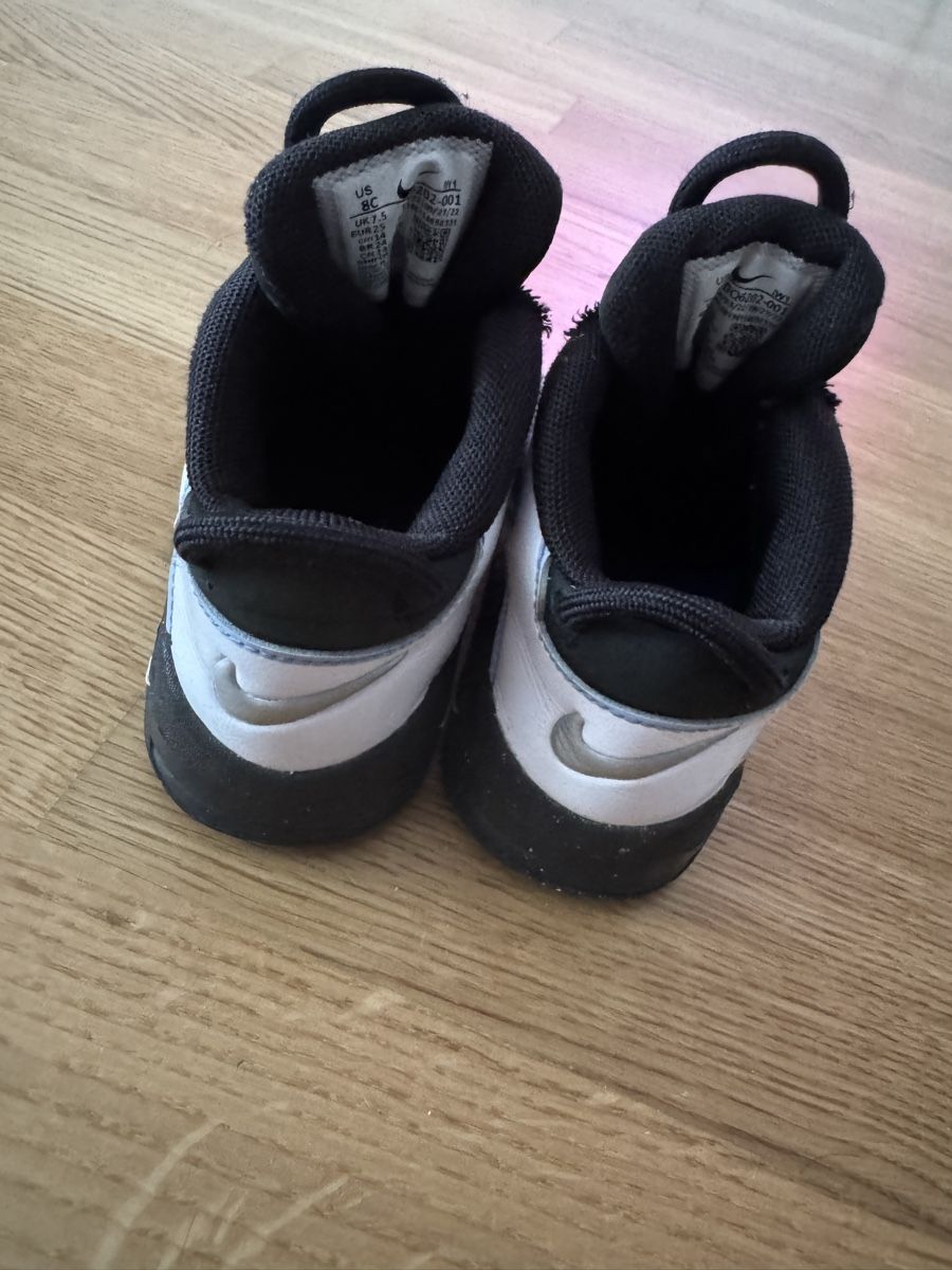 Nike Scarpe per ragazzi: Baskets Nike Air taille 25,  – Usato da La Chaux-de-Fonds venduto da kel_9khc 2