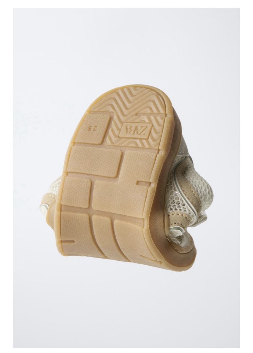 Zara Scarpe da uomo: ZARA Barefoot Mesh Sneakers – Nuovo (secondo la descrizione) da Würenlingen venduto da feuerhake 4