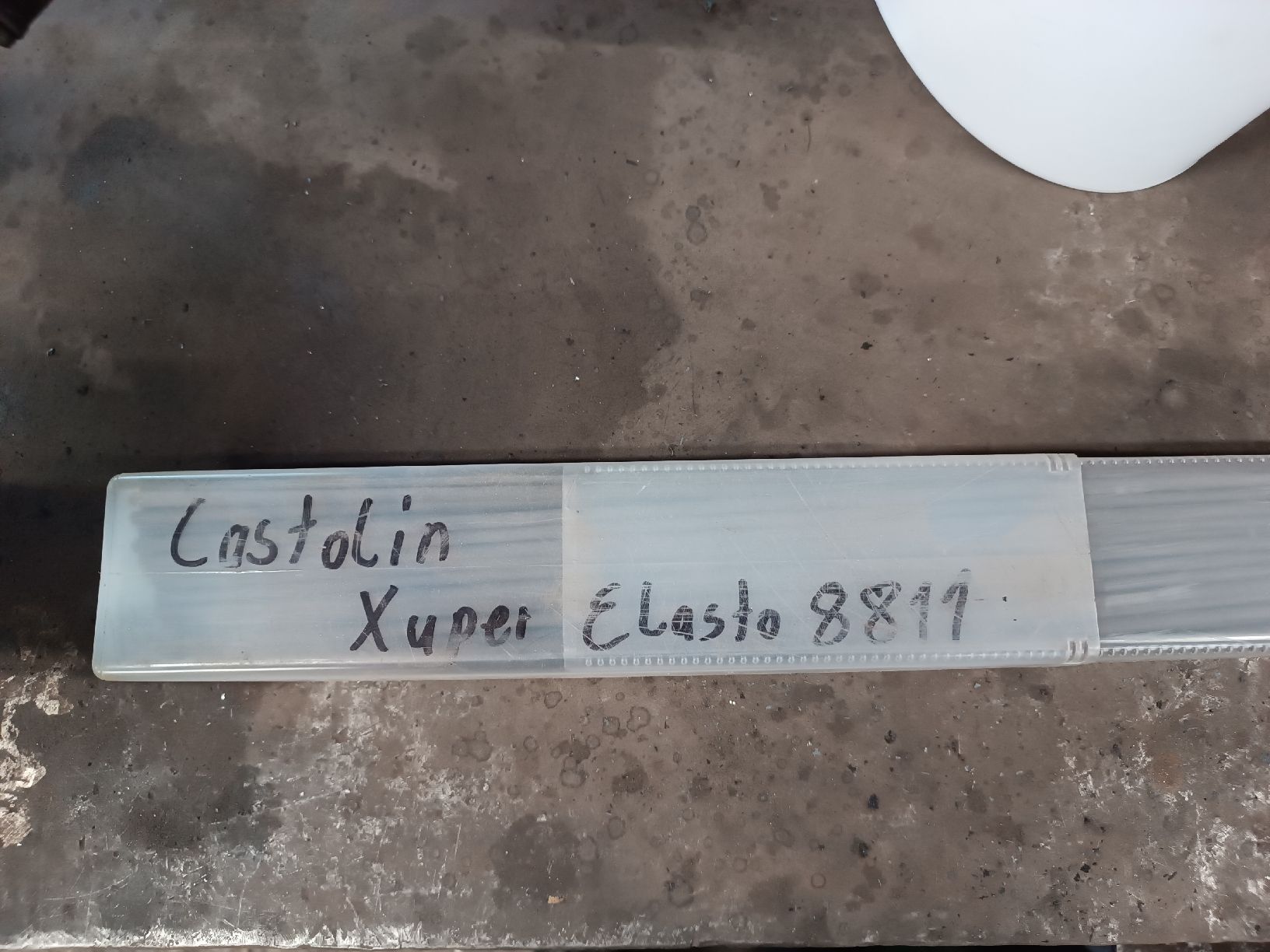 Postes à souder: Castolin Xuper Elasto 8811 elektrode – D'occasion à Schinznach Bad par siv_r99g