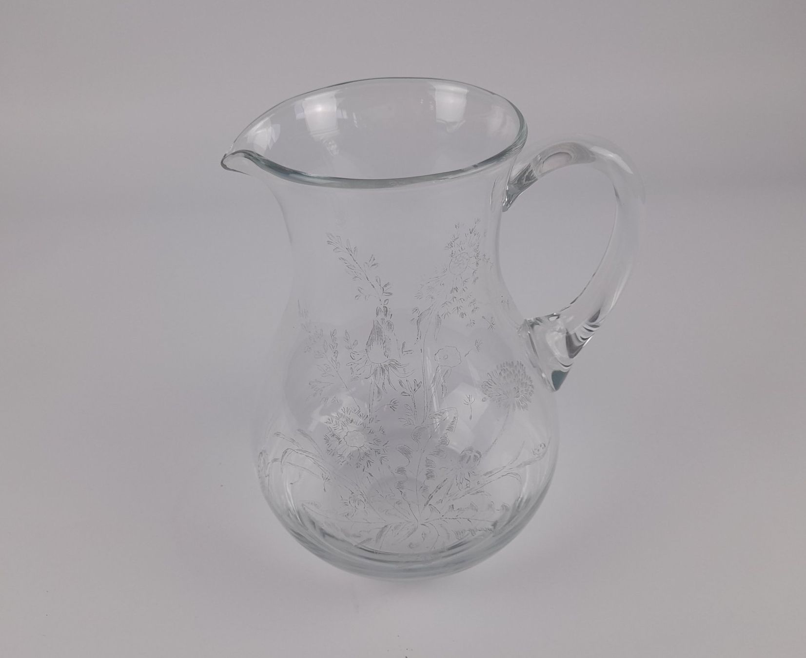Carafes: Wasserkrug mit Blumen verziert – D'occasion à Liebefeld par Restwert_Liebefeld