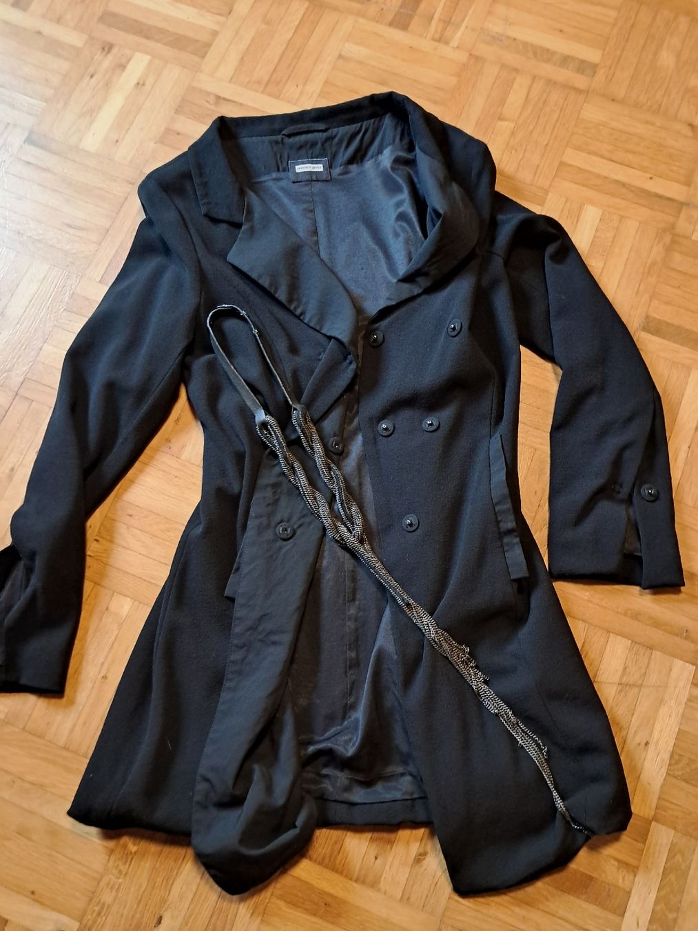 Annette Görtz Mäntel: Annette Görtz Mantel mit Kette 36 – Gebraucht aus Kefikon TG von theratpack20 4