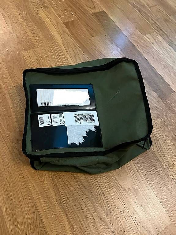 Borse: Sac de lessive armée suisse – Usato da Préverenges venduto da Dani_La_Brocante 1
