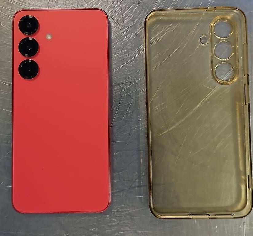 Telefoni cellulari / Smartphones: Samsung S25 256 Go – Usato da Hauterive NE venduto da Markus770 1