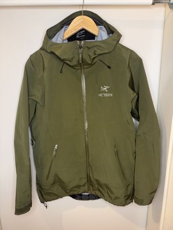 Veste Arc'teryx, vert olive, taille M, 