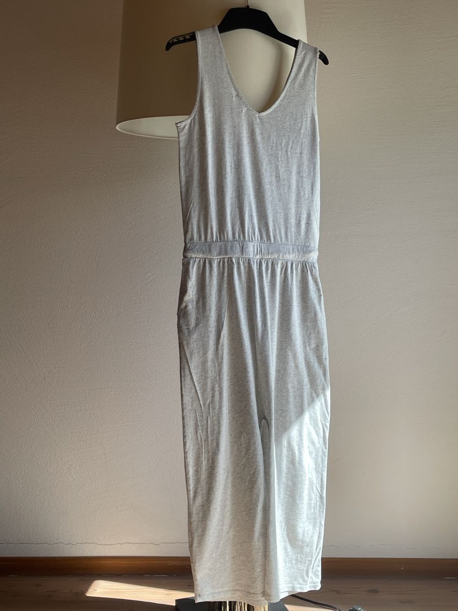 Vestiti: DIVERSE Baumwolle Kleid in hellgrau Gr.M – Usato da St. Moritz venduto da hdj_dd7v 2