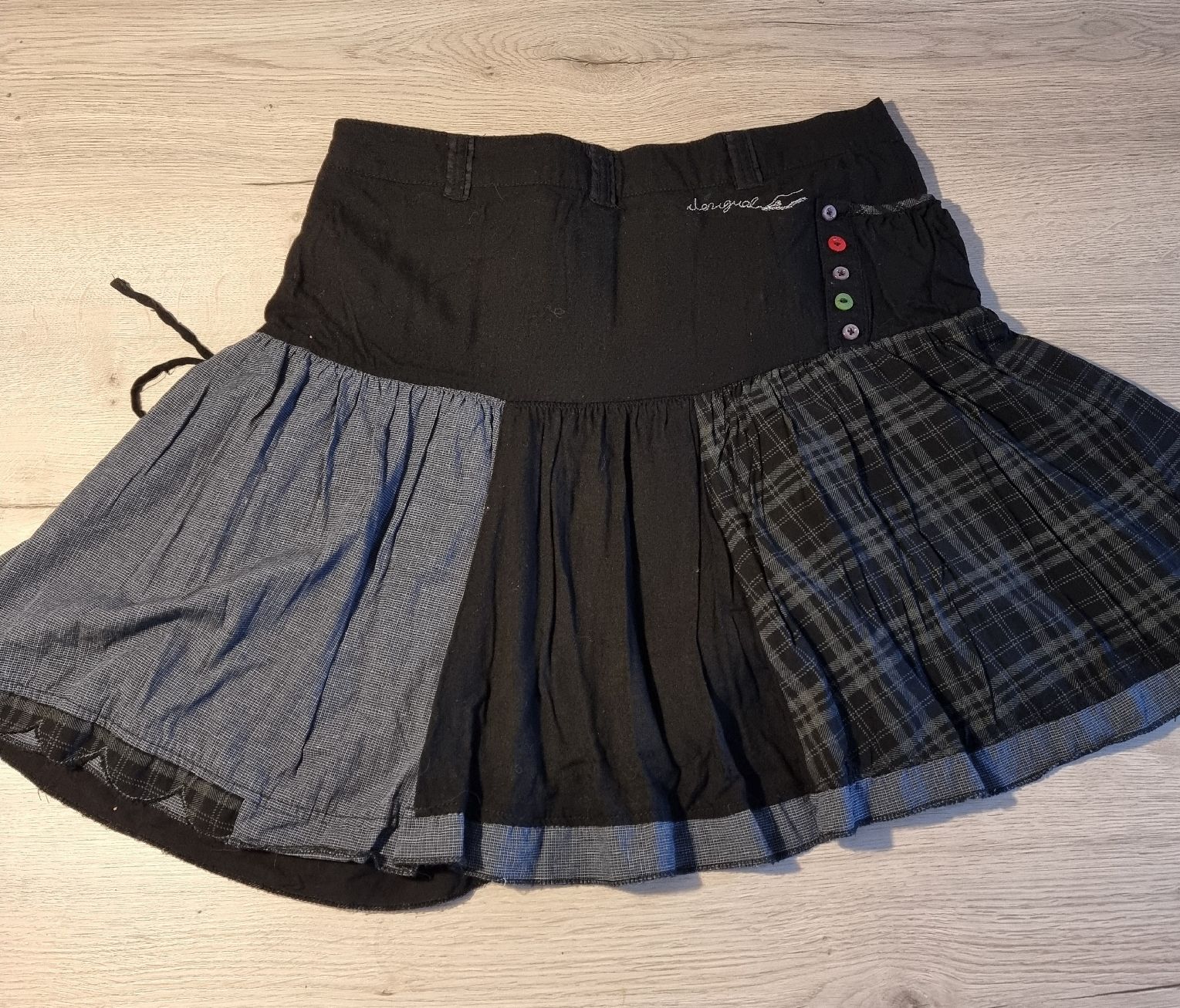 Desigual Kleiderpakete: Lot Desigual XL – Gebraucht aus st-Léonard von Pegaze0 7