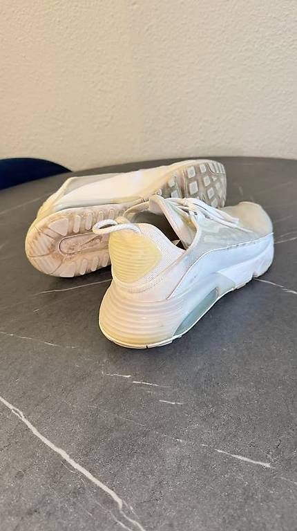 Scarpe da uomo: Nike Air Max 2090 – Usato da Mellingen venduto da jirka_kulhavy 1