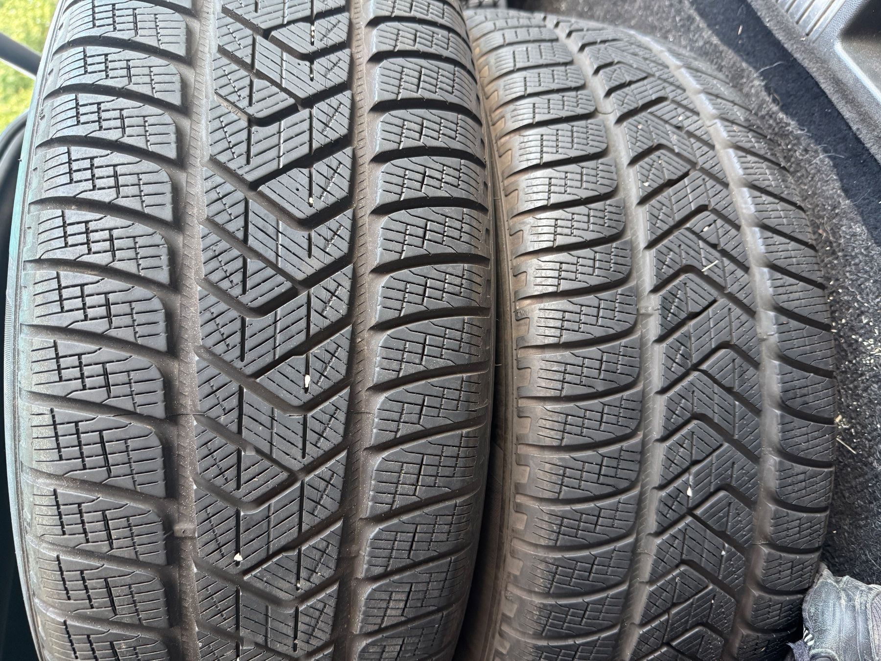 Pirelli Pneus & Roues: 235/55R20 – D'occasion à Widen par Dinero02 1