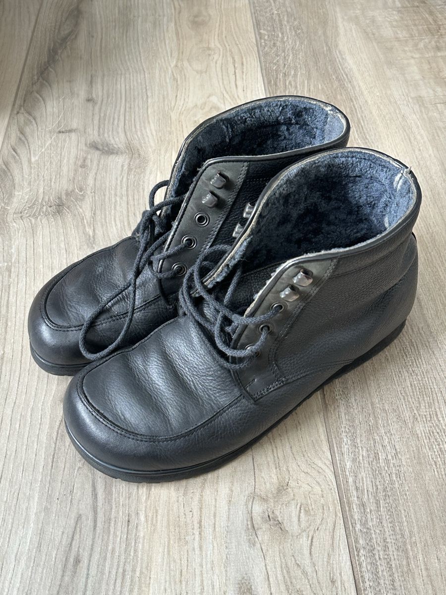 Chaussures hommes: Leder Herrenschuhe, Gr 42 – D'occasion à Bürglen UR par Amdeko
