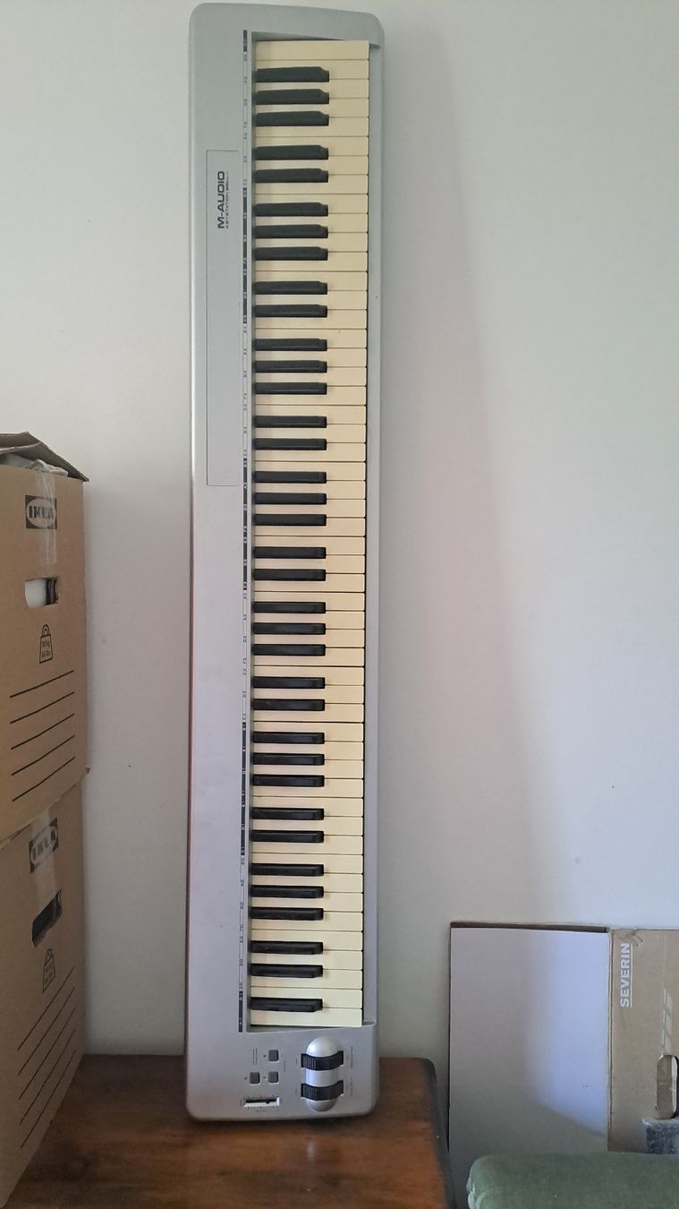 Tastiere: Clavier M-Audio Keystation 88es – Nuovo (secondo la descrizione) da Yverdon-les-Bains venduto da com_k2zb
