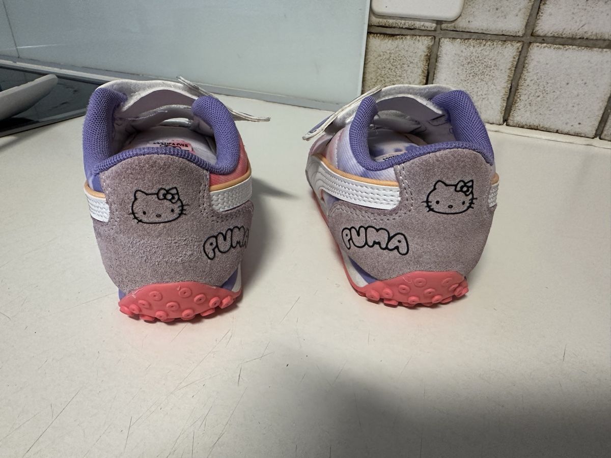 Puma Schuhe für Mädchen: Baskets Puma Hello Kitty 27 – Gebraucht aus La Tour-de-Peilz von Leeleeka 1
