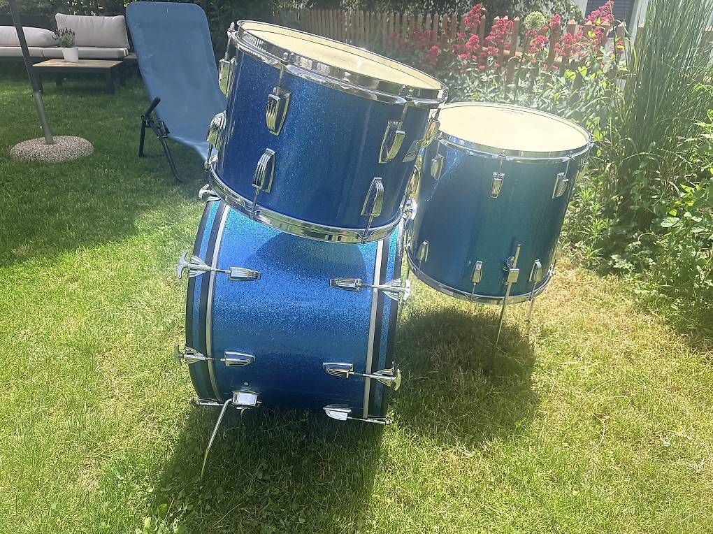 Ludwig Strumenti musicali: Ludwig Classic Maple Shell Vintage Blue sparkle Kit – Usato da Eich venduto da Vauclair 3