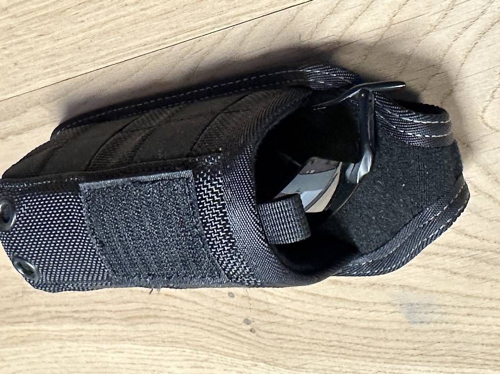 Altro in  Abbigliamento & Accessori: Sonnenbrillen Etui – Usato da Kaltbach venduto da eagle013 1