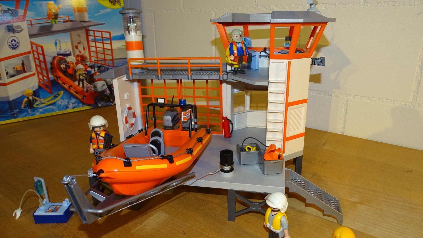 Playmobil 5539 poste secours sauveteurs en mer - Jeux & Jouets