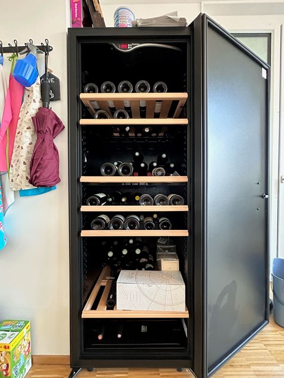 Cave à vin 204 bouteilles 1 température Eurocave V266 Kaufen auf Ricardo