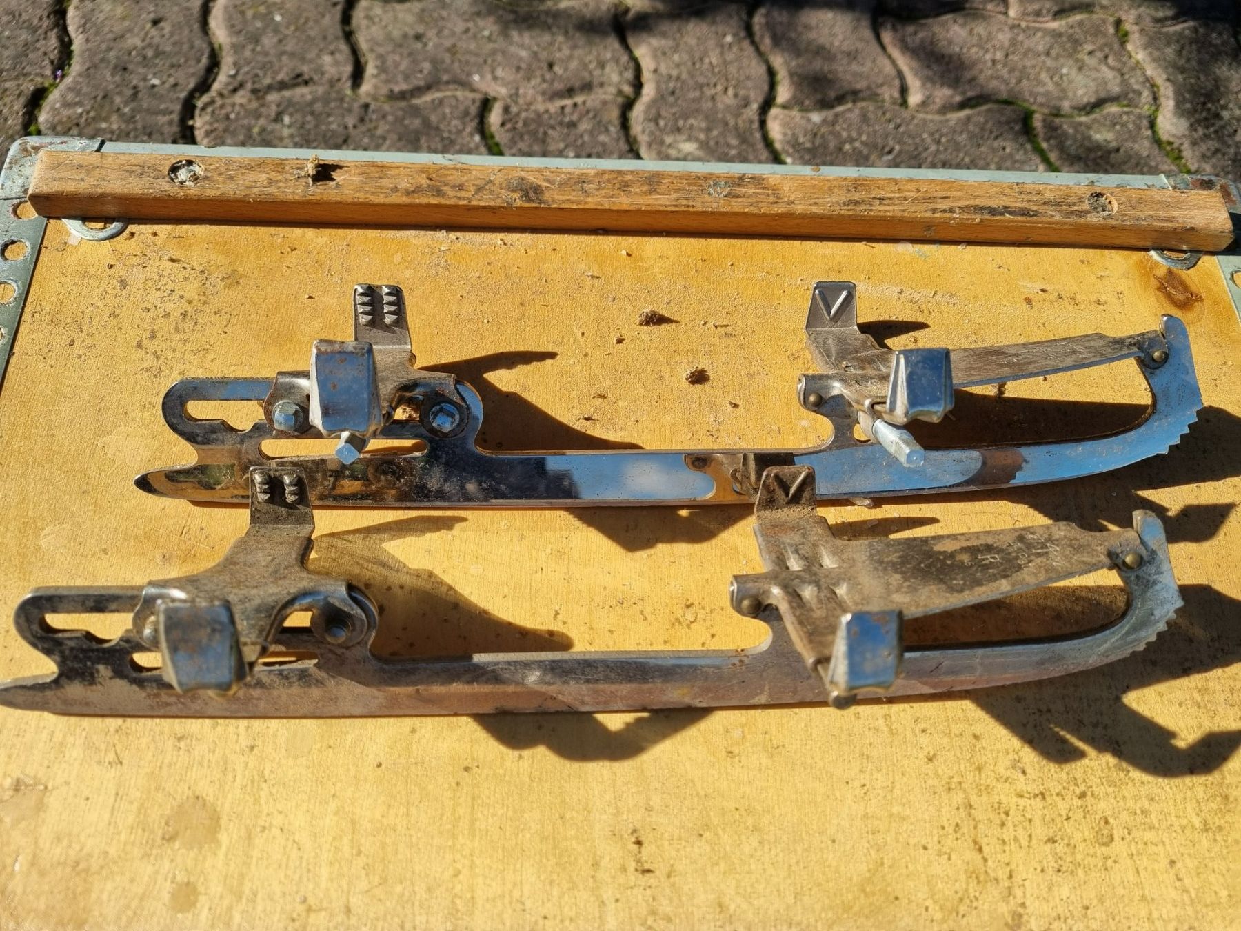 Pattini da ghiaccio: Schlittschuhe Antik – Usato da Rheinklingen venduto da Weinberg14 3