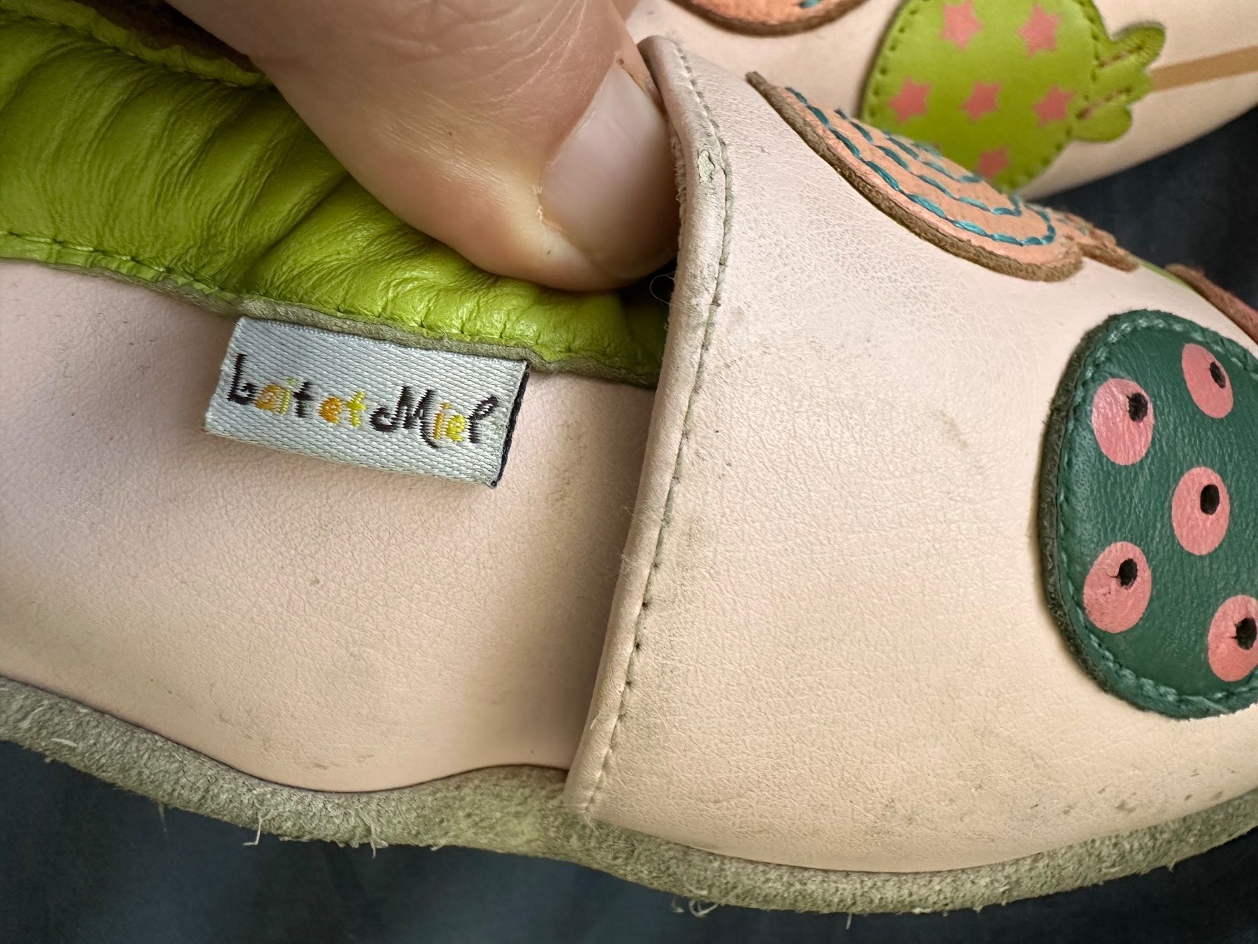 Schuhe für Mädchen: Hausschuhe Lait et Miel – Gebraucht aus Dürrenroth von tvy_bh56 3