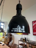 Coole Industrie Hängelampe, Schwarz, Top Zustand!