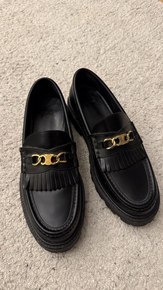 Celine Scarpe da donna: Celine loafers  – Usato da Neuchâtel venduto da ClosetSwap