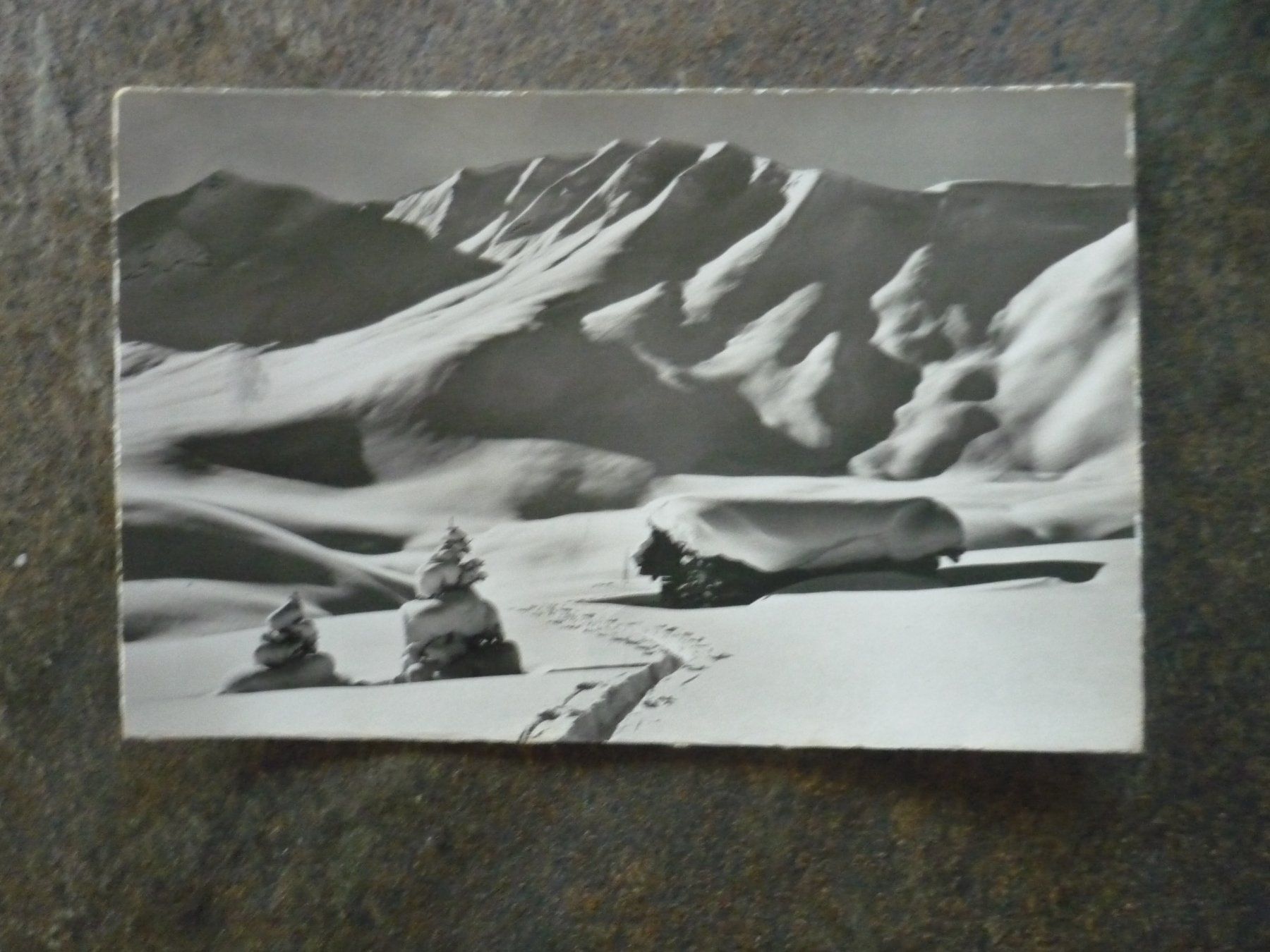 Cartoline postali: Adelboden Schnee-Landschaft Hahnenmoos Pass Postkarte – Usato da Langnau i. E. venduto da Laendu7000