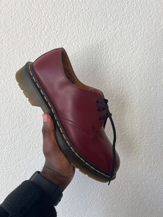 dr martens bordeaux
