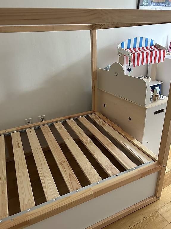 Letti: Ikea Kura Bett / Halbhochbett – Usato da Basel venduto da fab_8wmr 2