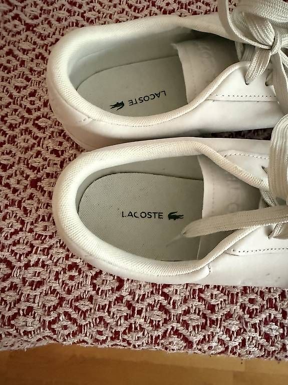Lacoste Scarpe da uomo: Lacoste Schuhe Herren weiss – Usato da Schaffhausen venduto da wet_9mjt 4