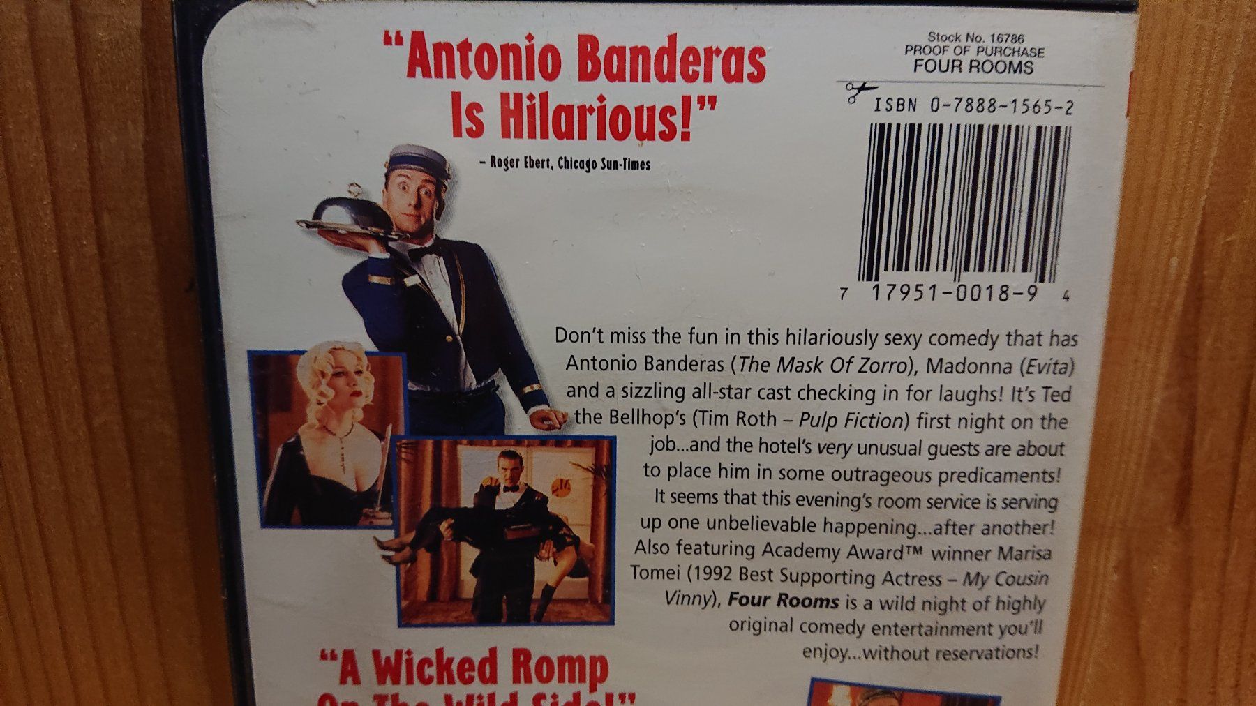 Tutti i DVDs: FOUR ROOMS DVD Englische Version – Usato da Wilderswil venduto da Exebub 3