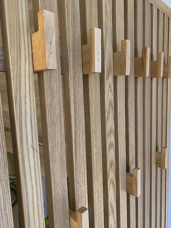 Guardaroba: Garderobe La Redoute – Usato da Avenches venduto da Scutari_Textilien 2