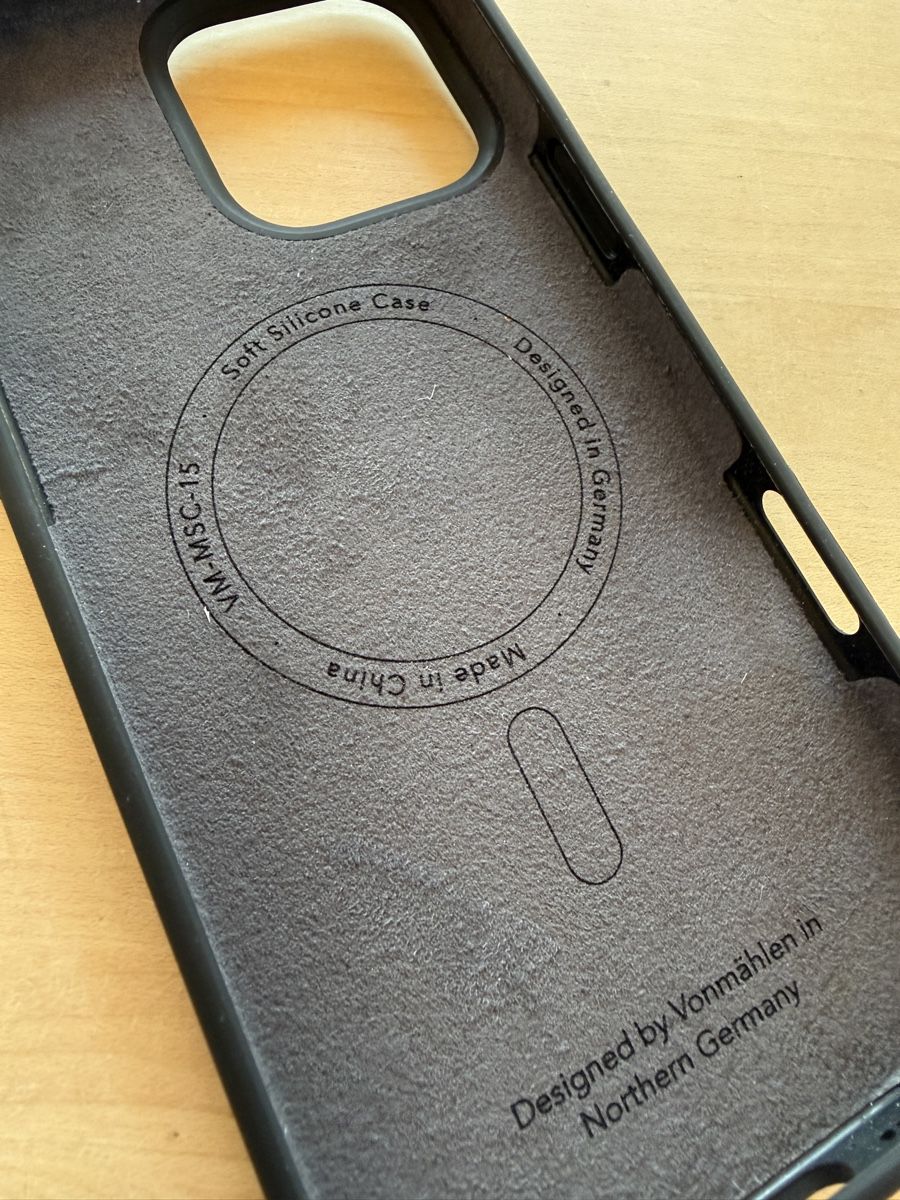 Cover & Protezioni schermo: Hülle Case iPhone 16 Pro Max – Nuovo e nell'imballaggio originale da Pfyn venduto da jkphotoarchi 2
