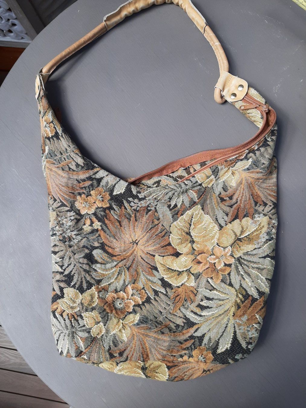 Sacs femmes: wunderschöne Tasche in Gobelin Stil – D'occasion à Bern par Preloved.Nile.4.Sale 9