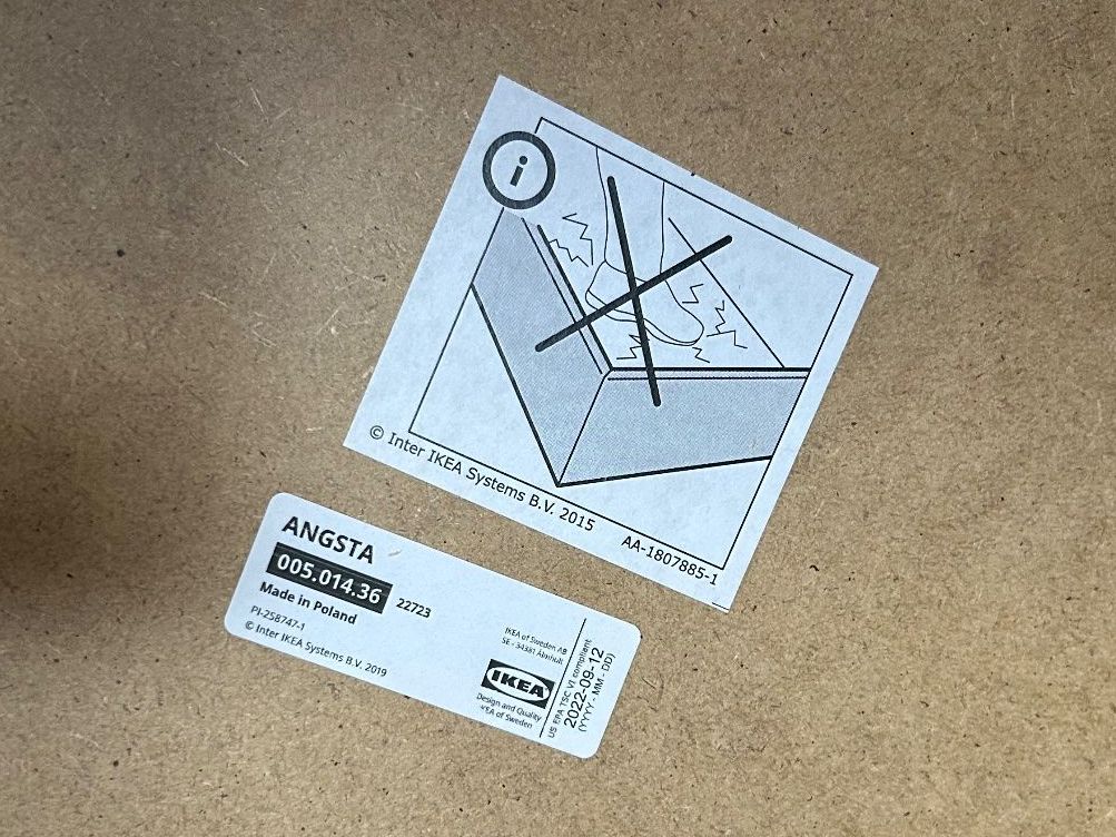 Ikea Divani: Ikea Angsta 3 seater grey fabric sofa bed – Usato da Bern venduto da Cartapus 3