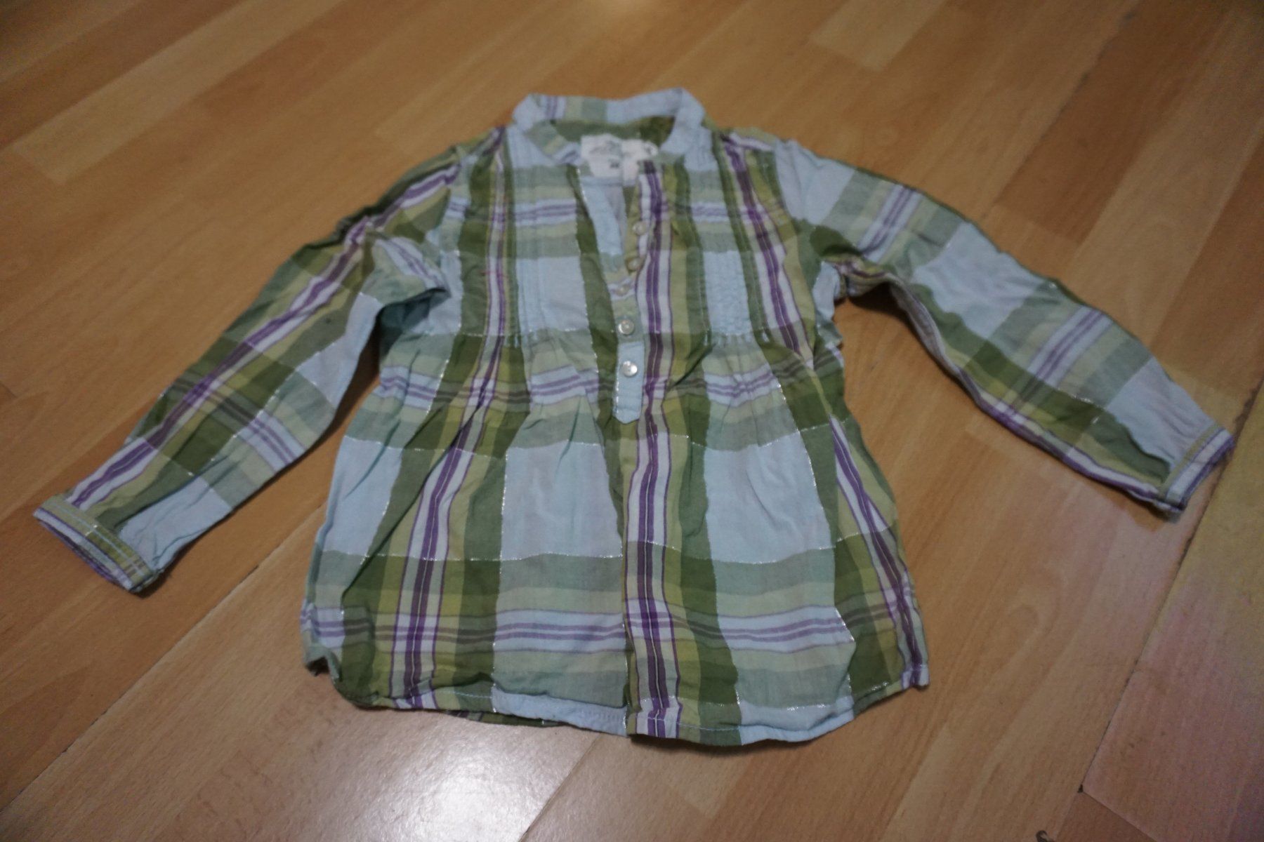 H&M Blusen, T-Shirts & Tops: Kinder Bluse Kariert Gr. 104 – Gebraucht aus Zürich von einalemjena