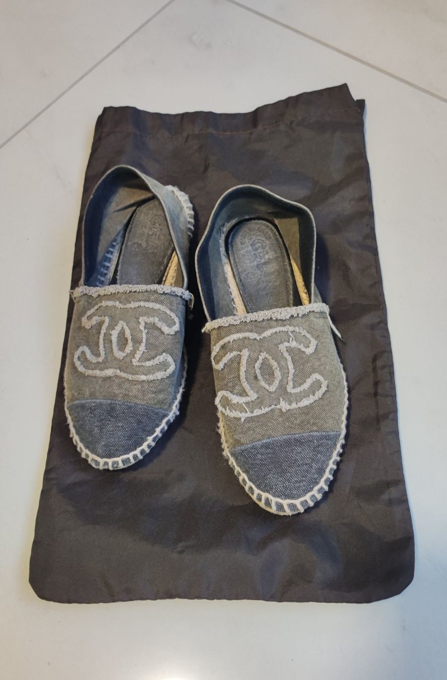 Chanel Chaussures femmes: Espadrilles Chanel – D'occasion à Zug par LindaManga