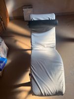 Corbusier replica LC4 Relaxliege Leder weiss Metall Schwarz