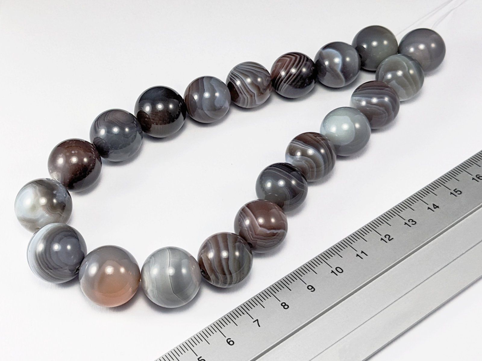 Minerali & Pietre curative: Botswana Achat Perlen 16mm 20Stk. – Nuovo e nell'imballaggio originale da Meilen venduto da GypsyCat