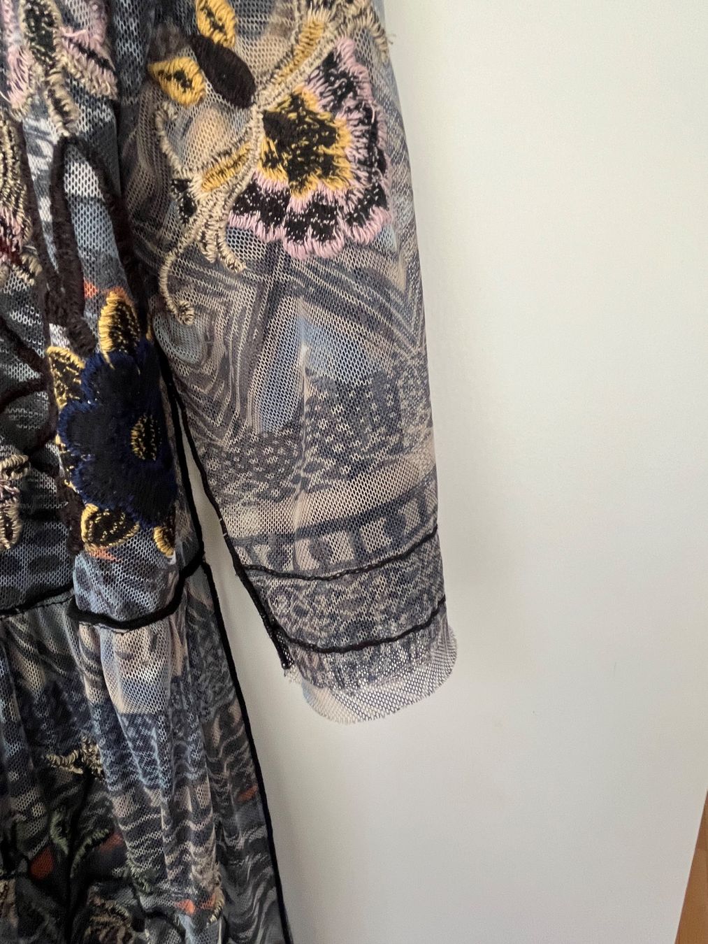 Vestiti: Kleid von Johnny Was Biya – Usato da Zürich venduto da pizzobeatrice 2
